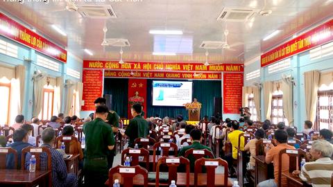 Tổ chức tuyên truyền pháp luật về biển, đảo và chống khai thác IUU tại xã Cát Tiến